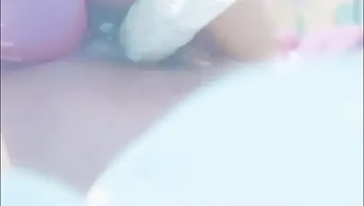 Arzu dolu fahişe, bulduğu her şeyi elde eder