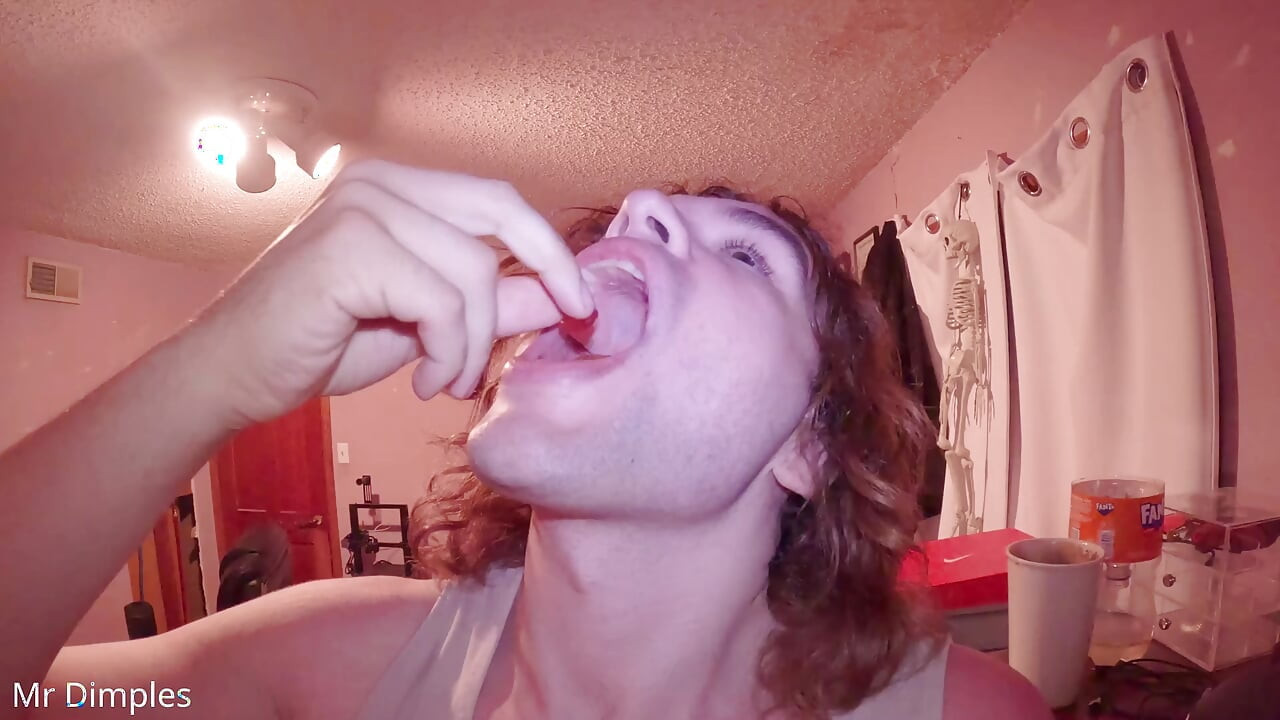 Gummies get punished for squatting in a giant's domain
