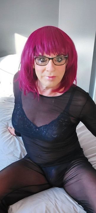 Juniper Beri, travesti britannique mature