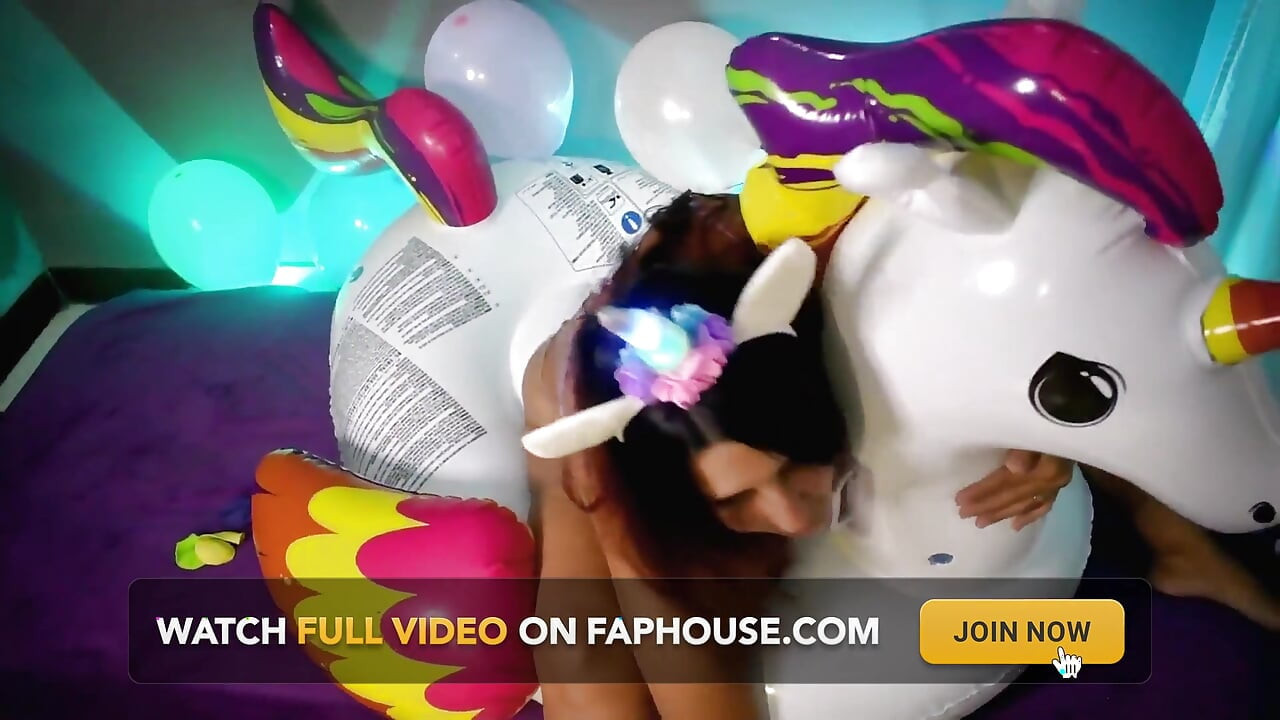Balony pop jeżdżące mój wielki nadmuchiwany jednorożec - bunny Looner