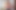 ぽっちゃりした成熟した妻がカメラの前で膣を詰め込む