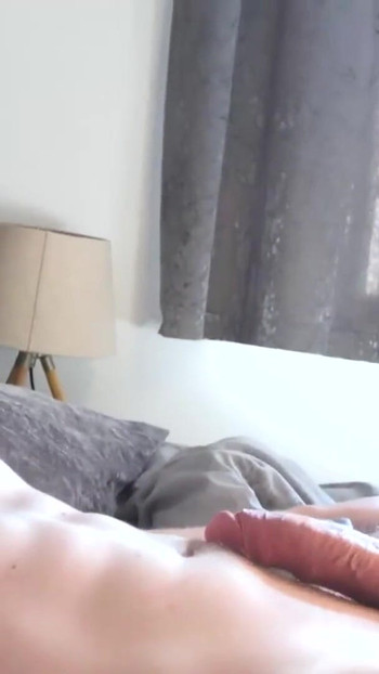 Käftande ögonblick från "British Blonde MILf Karlie Simon and stud hardcore session"