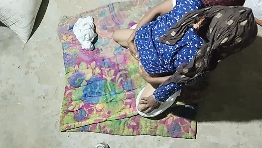 Hintli köylü seksi sevimli ateşli vücutlu kız