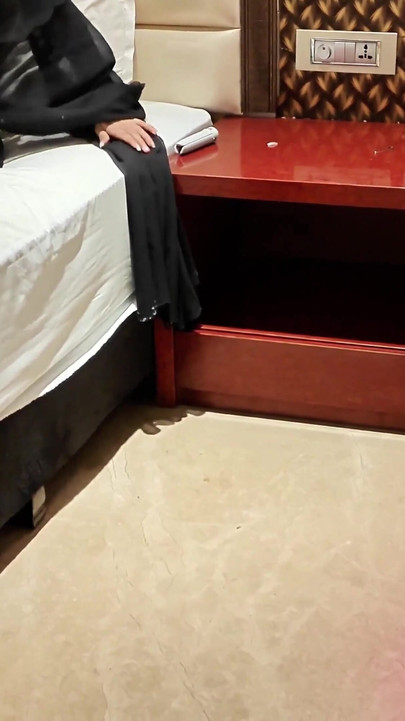 Hot stepmom knows how to tease a cock and get fast to cum fountain | Clip 1