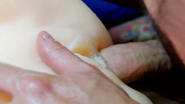 FuckYouLikeAToy: Daddy's lazy for for a tiny pussy