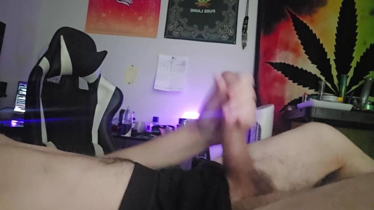 ชายเดี่ยวฉี่และน้ําแตก