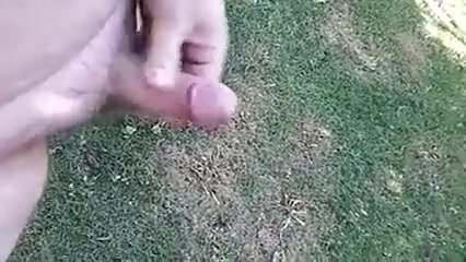 Quick wank and cum outside