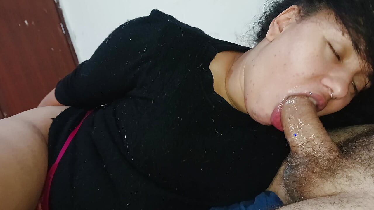 THESE FULL LIPS SUCK HARD AND DEEP THE HORNY CUCKOLD'S COCK