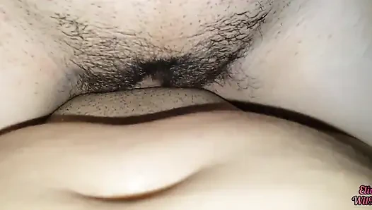 I Tasted the Cute Pussy of the Stepsister, It Comes Out Sweet
