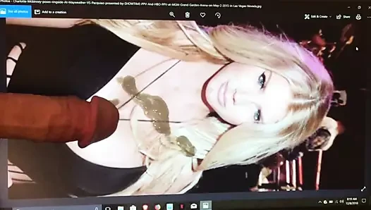 charlotte mckinney için boşalmak