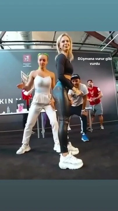 Ass Hit