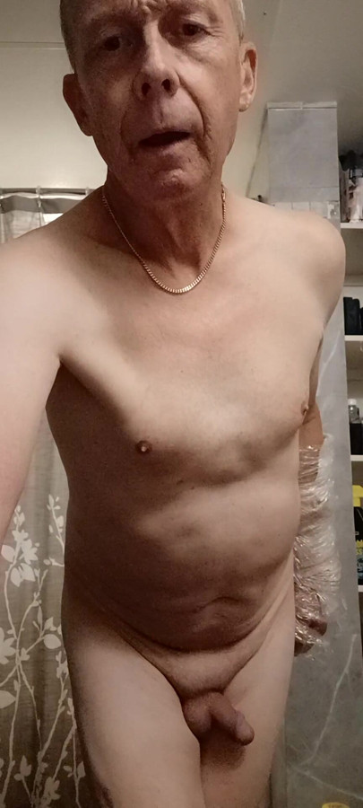 Little Dick Bitch Needs To Expose Himself