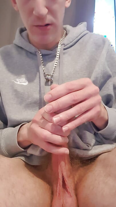 Skinny lad pulls back skin and shows bellend