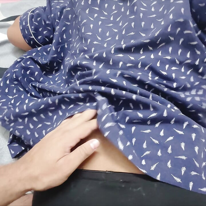Acabei de pedir ao meu meio-irmão para me fazer uma massagem