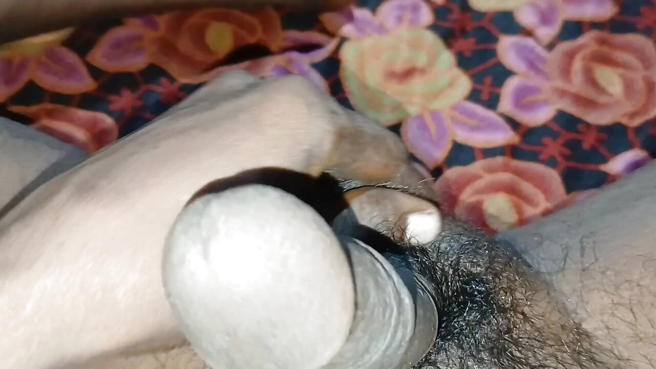 This video will have the whole hand shaken sex video.