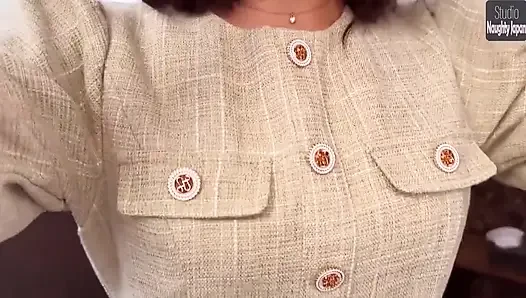Миниатюрное лицо идола - игривое соблазнение удивительным опытом и бесконечной энергией