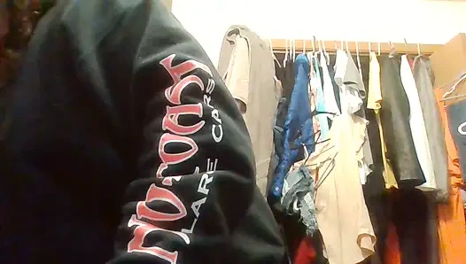 Neredeyse vibe parmaklarken yakalandı