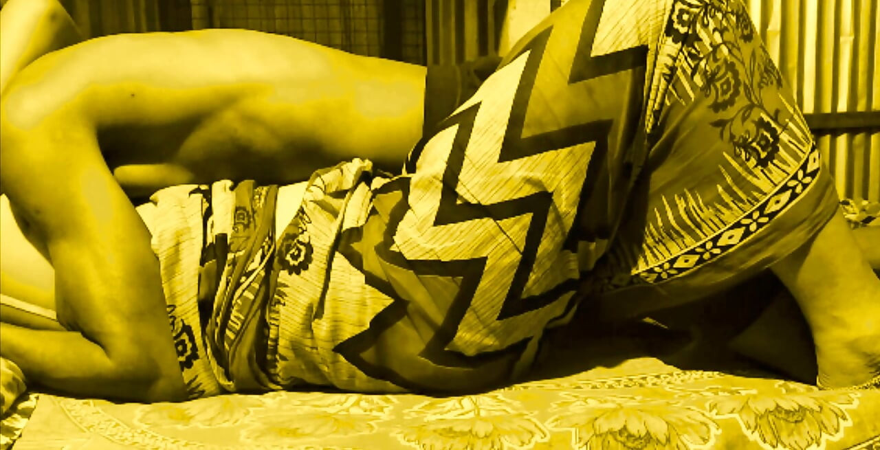 I go to bhabi bed room when she alone in her room.