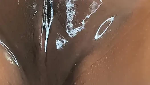 Gece yarısı samimi spa ayini