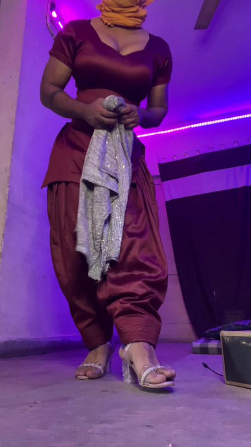 indian crossdresser tight silk salwar suit shiny clothes | Clip 1