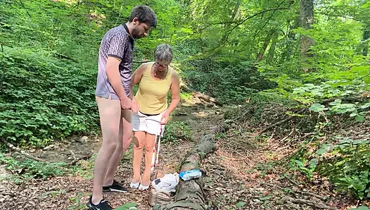 Madam O Outdoor Anal 6 - Bienen Und Pilze!!