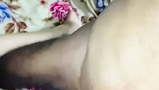 Üniversiteli kız arkadaş domaltarak xxx - desi güzel genç kız sıkı amcık sert sikiliyor (Hintçe ses)