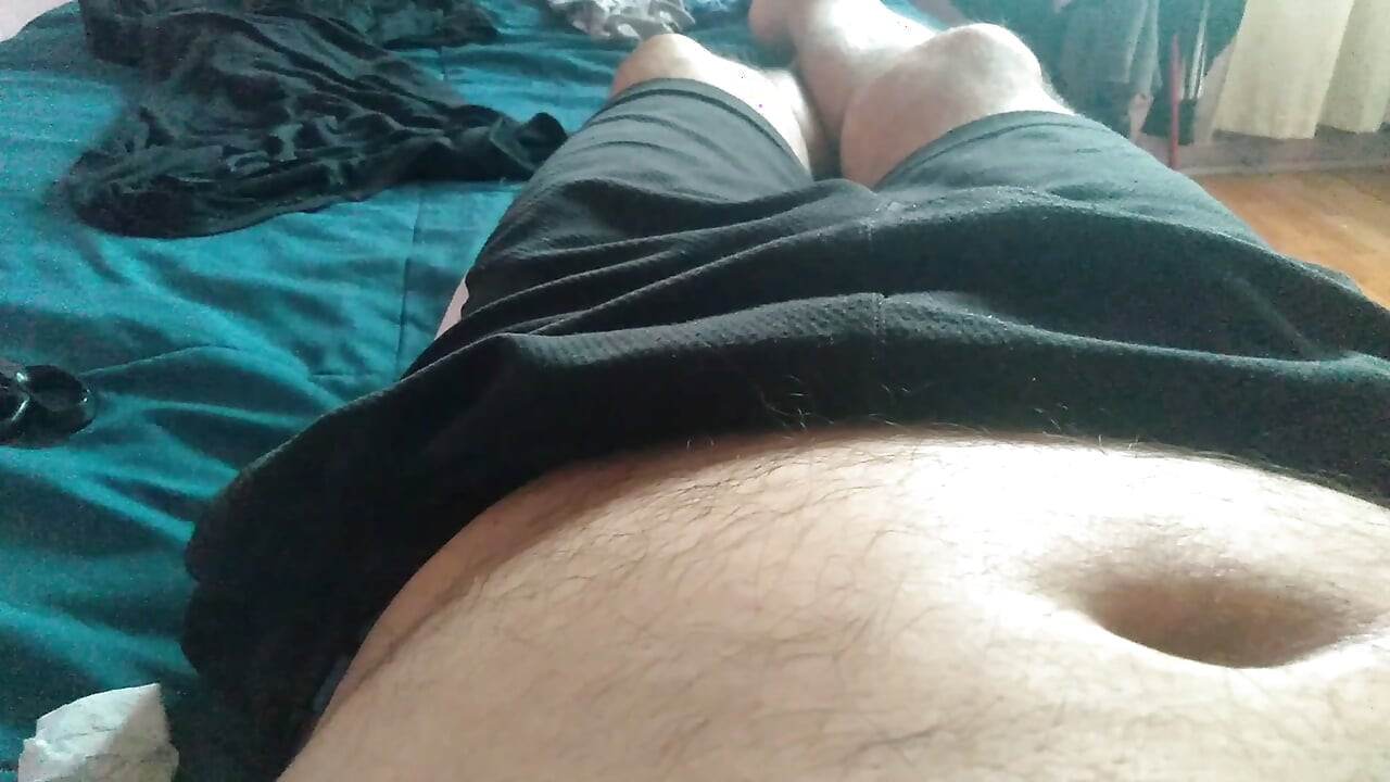 Mature man wants a bottom for some good rough sex