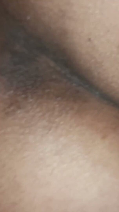 Gece, Sudha Bhabhi uyurken kayınpederi odasına gidip tüm kıyafetlerini Sudha ile birlikte çıkardı… | Bölüm 2