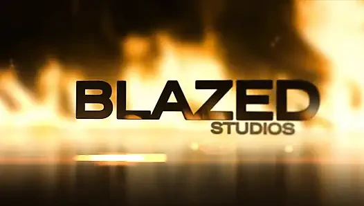 Phoenixxx Blaque Threesome