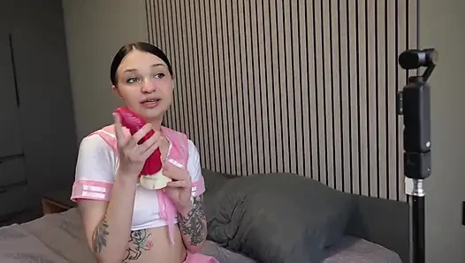 Üvey Kardeş Açık Videolar Nedeniyle Cezalandırıldı