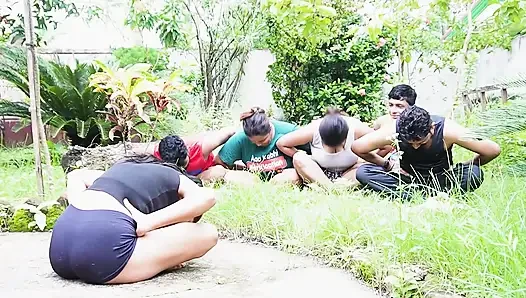 Morgen yoga üben und gefickt, lehrer und schüler sich gegenseitig, hardcore-gruppensex