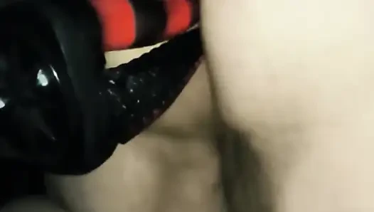 Creamy Little Holes
