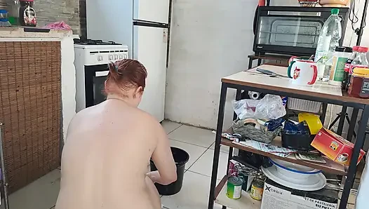 Rainy day in Uruguay. Cleaning my kitchen.