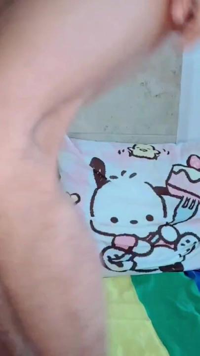 来自“淫荡的亚洲男孩天空阁楼与泰迪熊手淫呻吟吞精液的史诗时刻”