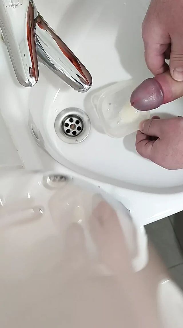 SPERM MILKING, SPERM COLLECTION BASIC MATERIAL FOR A DELICITY