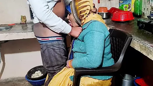 Дези Бхабхи трахнули в задницу