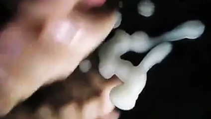 Cumshot on mirror (IR worship)