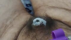 Minúscula pau do pau, vibrado até o orgasmo