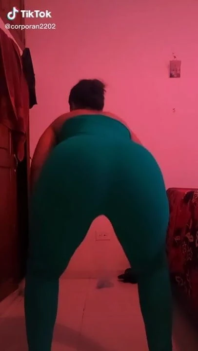 Morena deliciosa