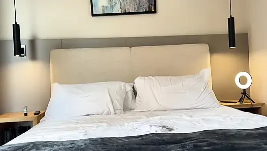 Behind the Scenes with Tatted Big Booty Latina, La Rola
