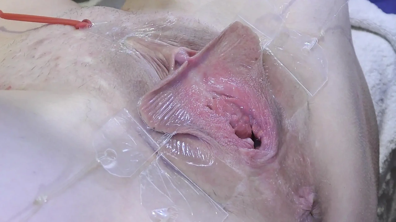 三个舔阴部, 远离很近