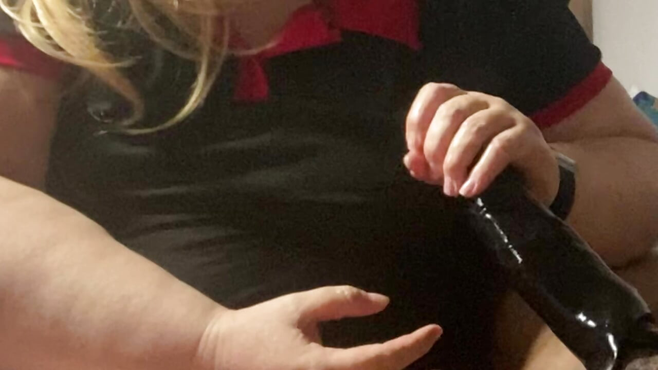 British Blonde Milf gets wild with Huge BBC. Naughty play
