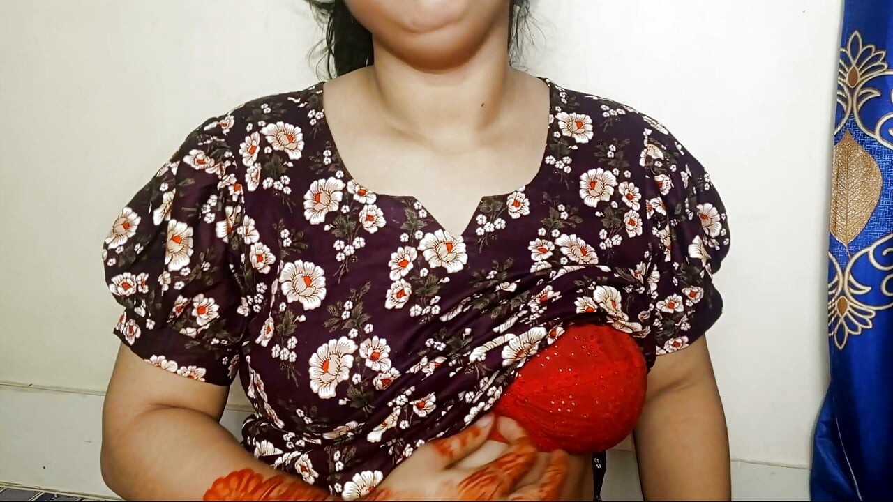 I squeezed Nadiya's milk while doing a story - Hot Bangladeshi Couple