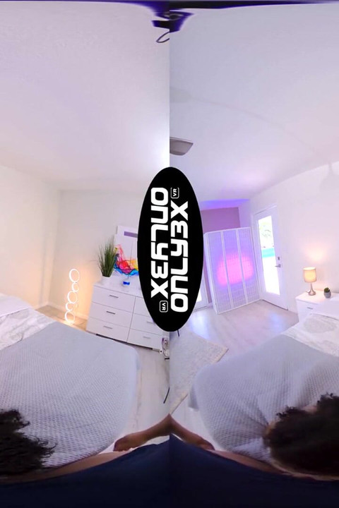 Petite stunner Alexis Tae requests a massage and a quick fuck