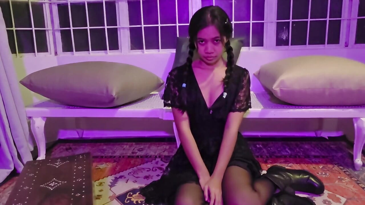 Çarşamba addams hediye laneti