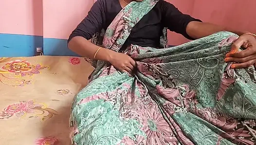 Üvey erkek kardeş ve üvey kız kardeş viral seks videoları.