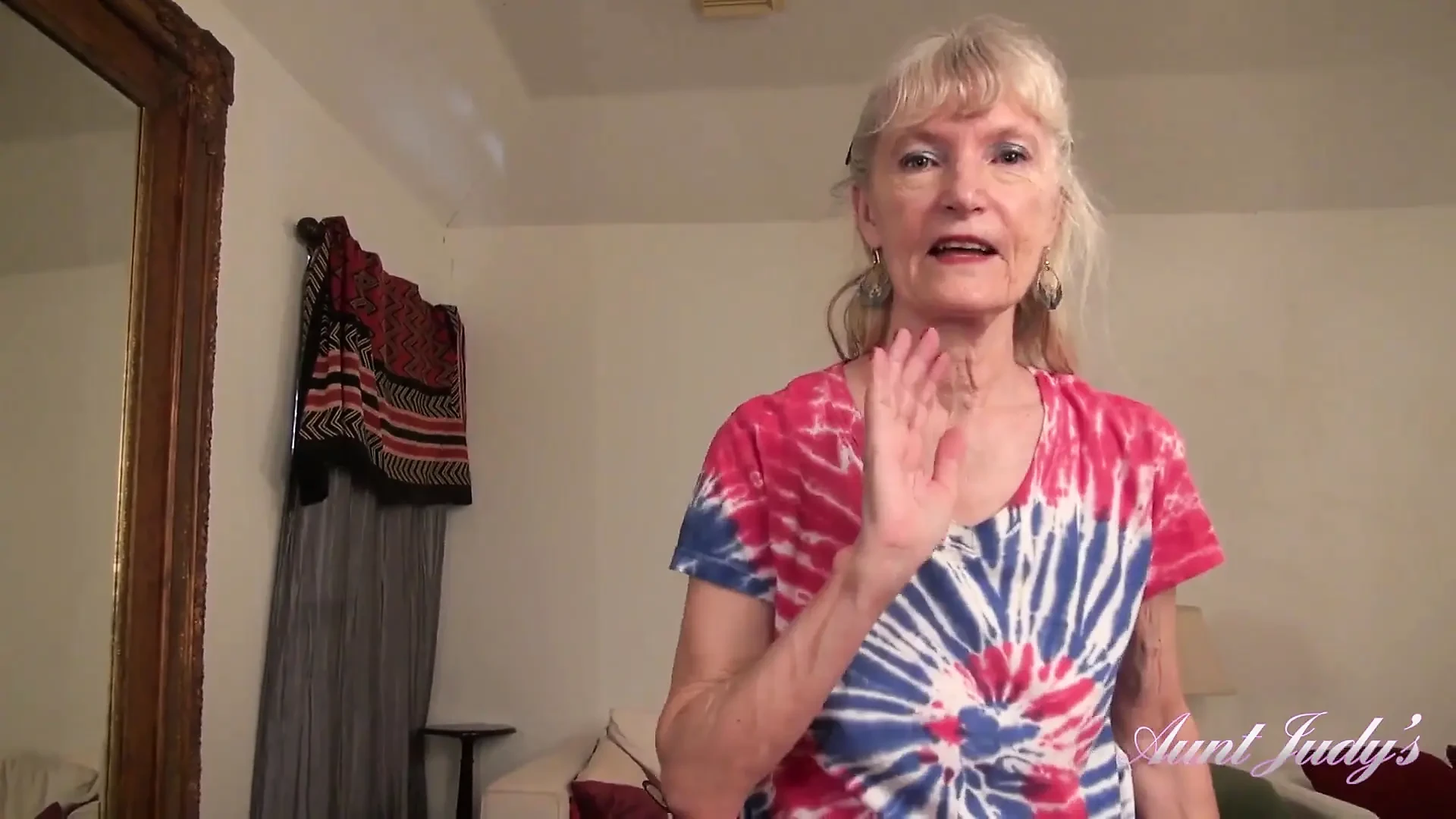 AuntJudys - 69yo Texas amateur GILF Diane jerks you off (POV handjob)