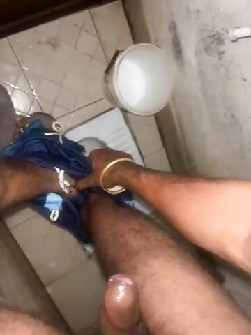 Мастер в секс-игрушках