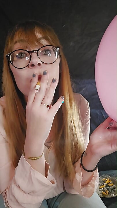 Smoking Fetish and Balloons - How much smoke is in my lungs?