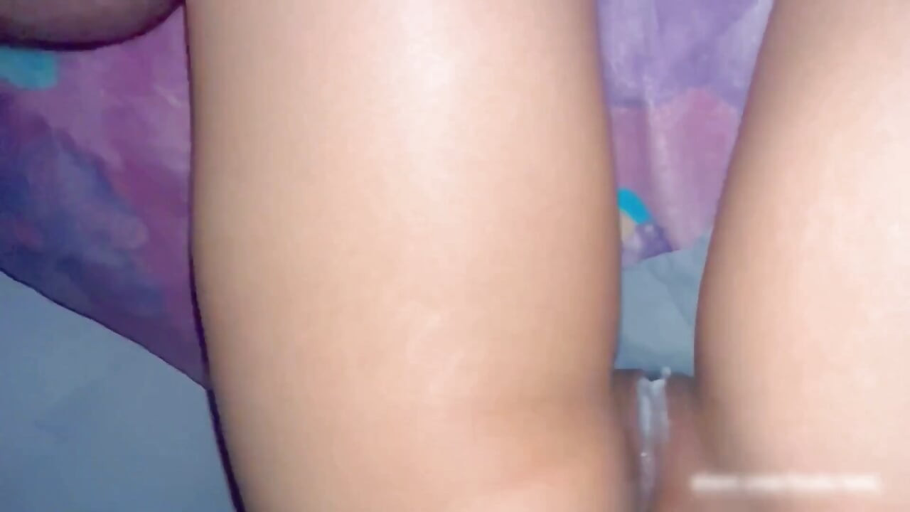 18 but Not so Innocent!! My Stepdaughter Rubs up on Me in Mini Shorts and Strips Down to Get Fucked